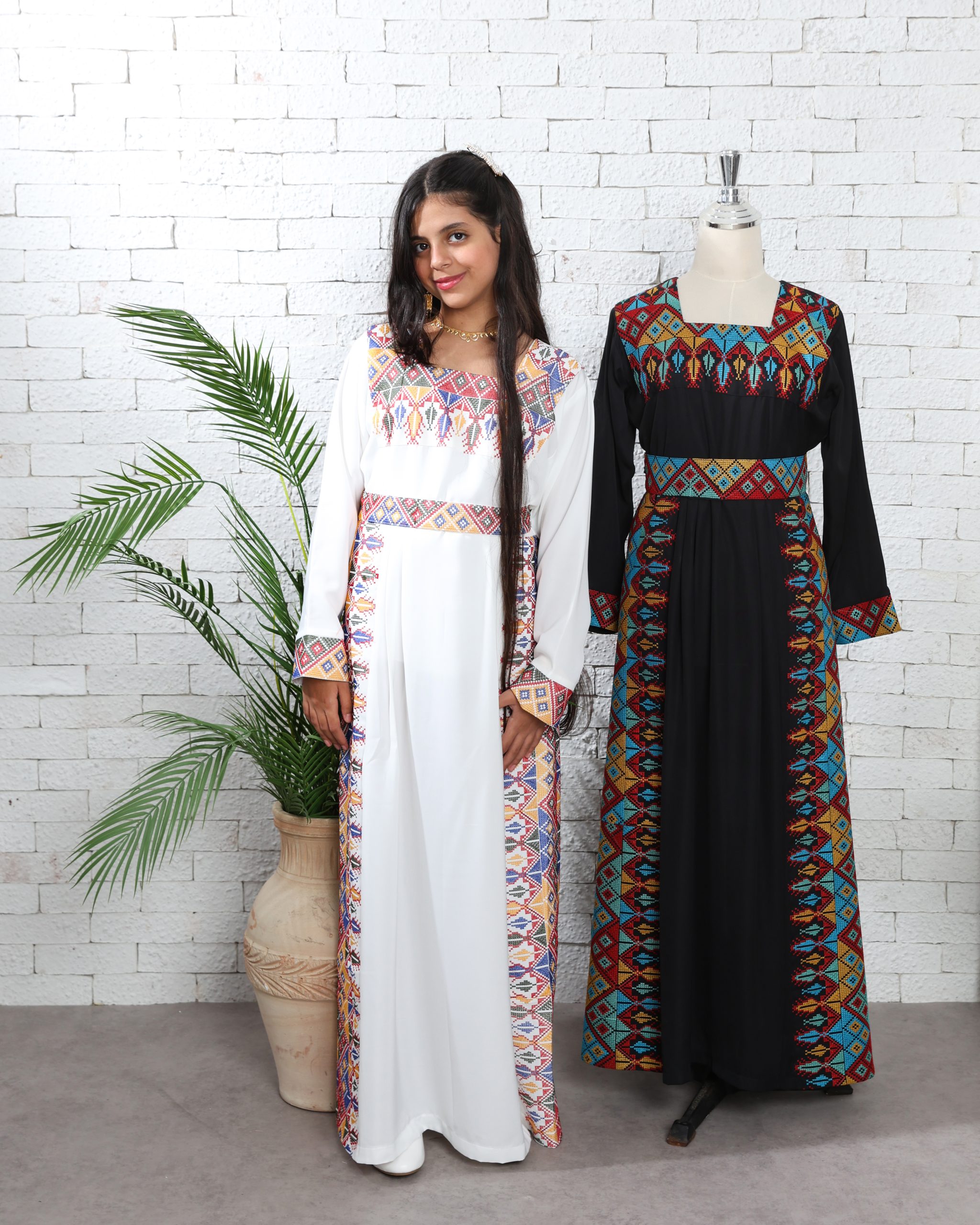 أطفال تتطريز أردنى السن المحير